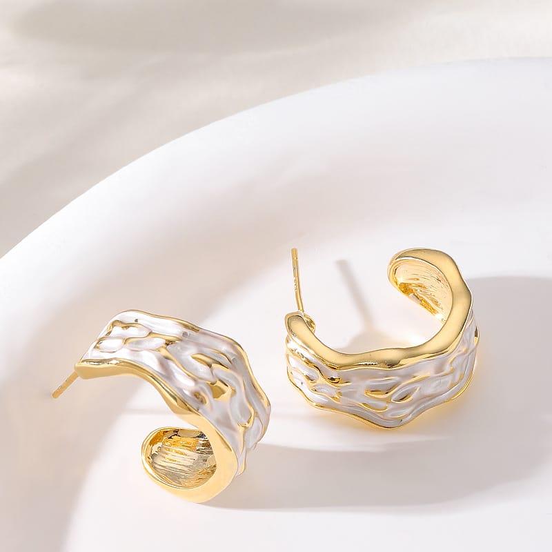 The Baroque Bloom Set With Pearl Zircon Opening Ring And C-Shaped stud earrings