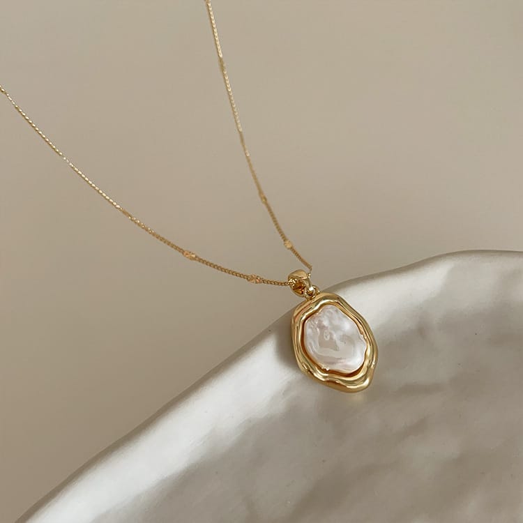 The Baroque Bloom Set With Pearl Zircon Opening Ring And C-Shaped stud earrings