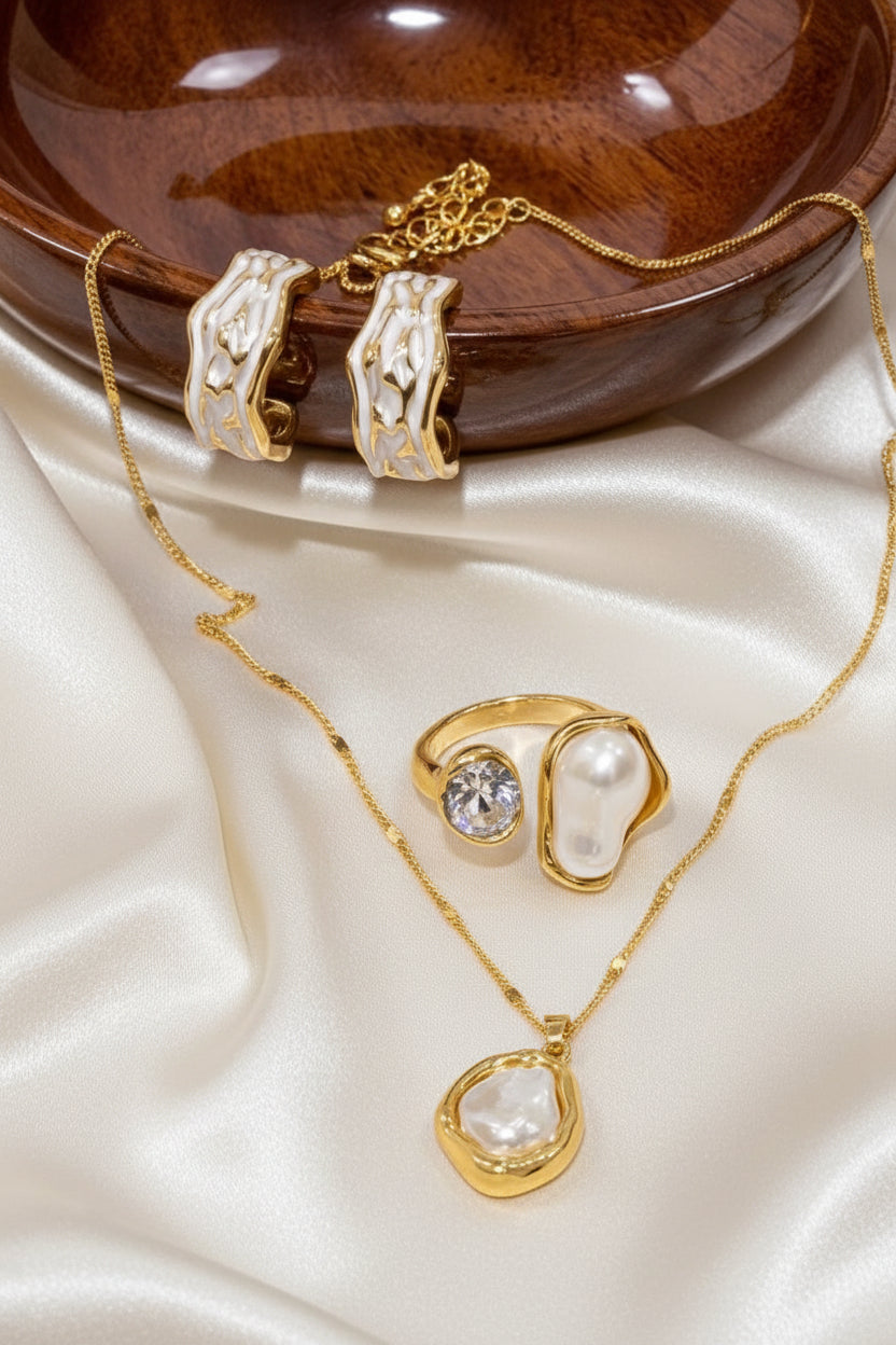 The Baroque Bloom Set With Pearl Zircon Opening Ring And C-Shaped stud earrings