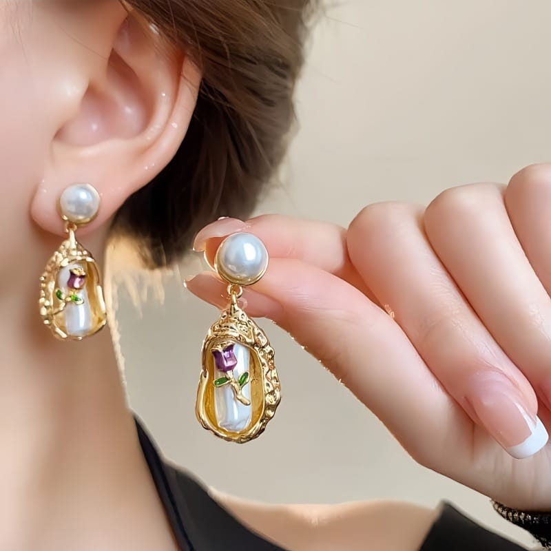 Silver Needle Oil Dripping Pearl Earrings