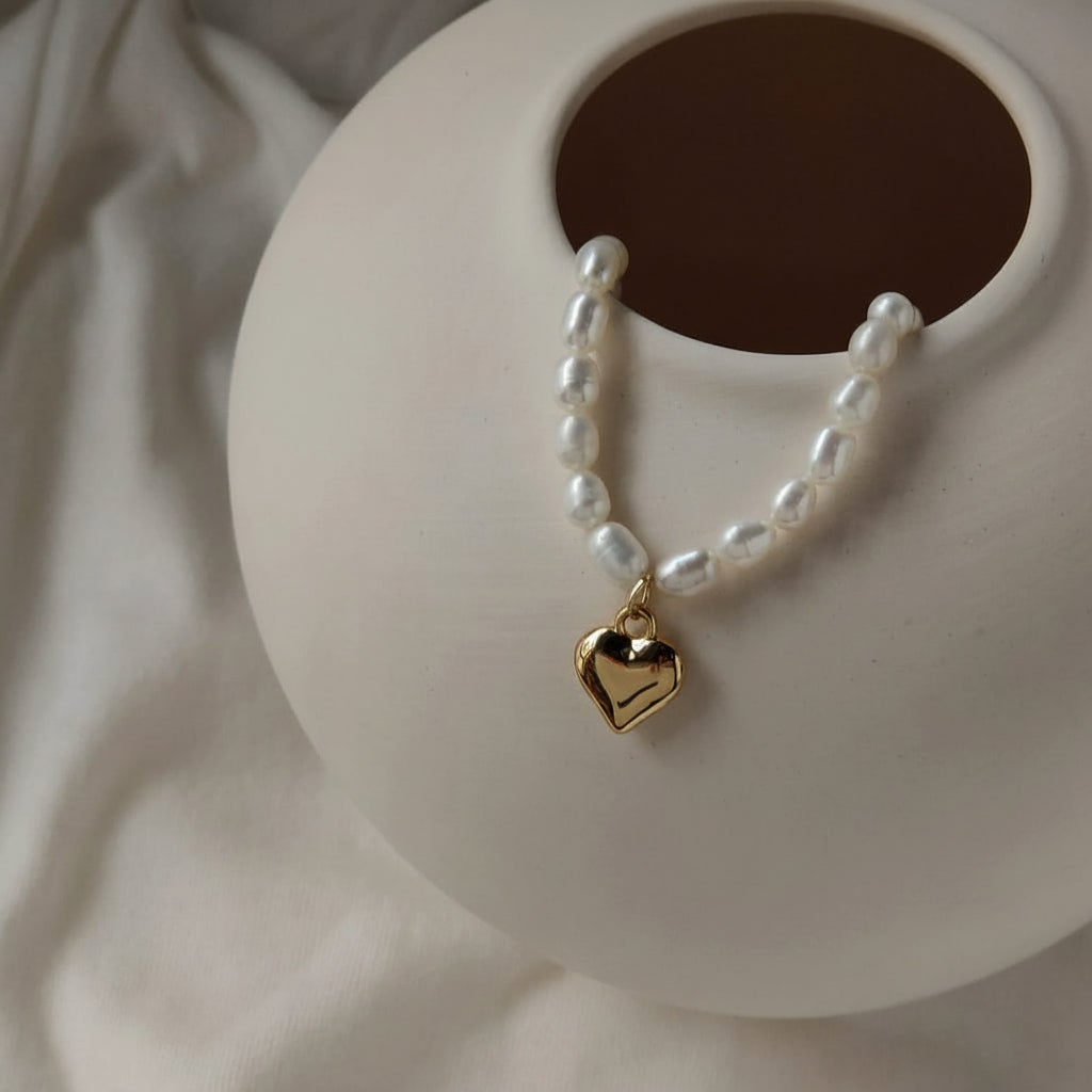 The Amour de Perle Set - Freshwater pearl and gold plated pendant with earrings