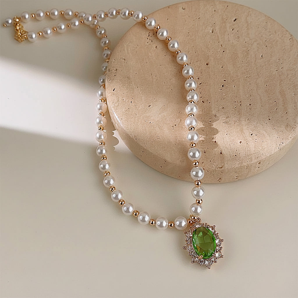 Glass Pearl High-End Inlaid Zircon Necklace