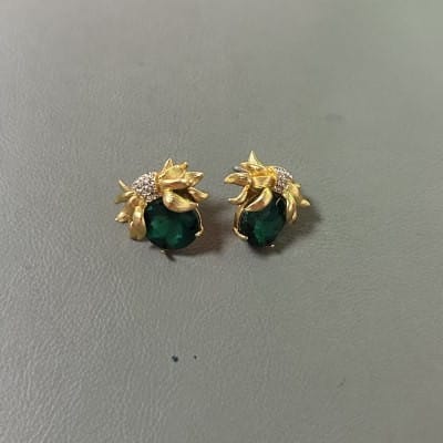 Enchanted Forest Leaf Pendant & Earrings Set